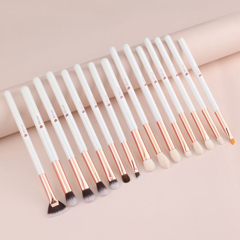 

15pcs Makeup Brush Set, White