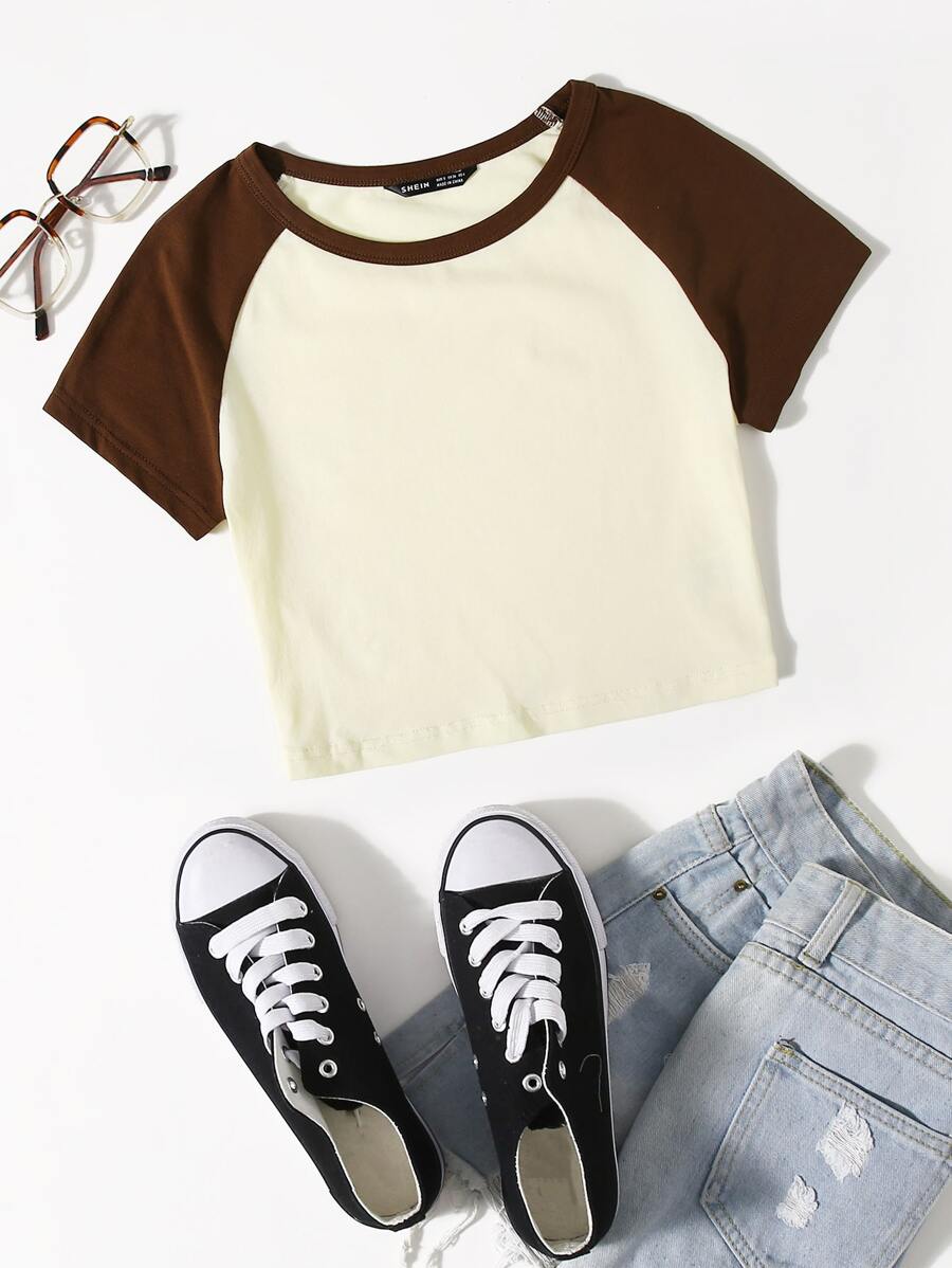 SHEIN EZwear Top corto de dos colores de manga raglán - Beis - Ver 1