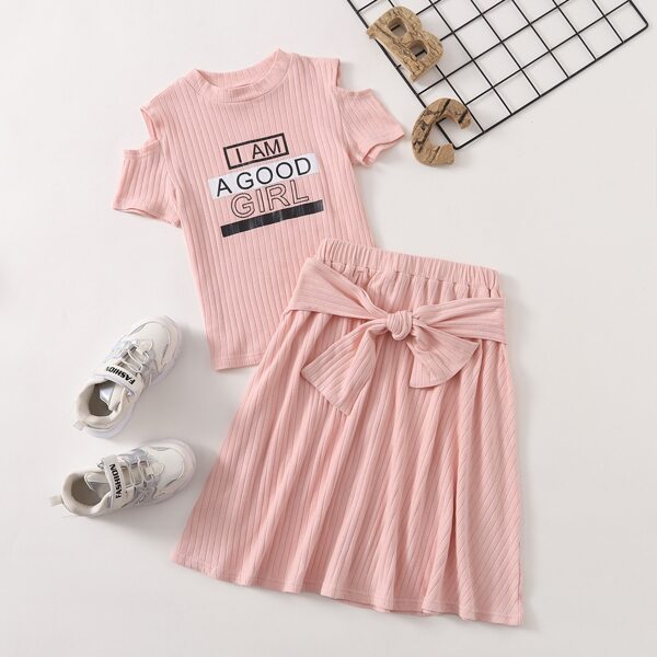 

Girls Cold Shoulder Letter Graphic Top & Tie Front Skirt Set, Baby pink