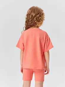 SHEIN Toddler Girls Cotton Drop Shoulder Top & Cycling Shorts Set - Coral Orange - View 2
