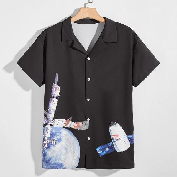 

Men Satellite Print Lapel Neck Shirt, Black