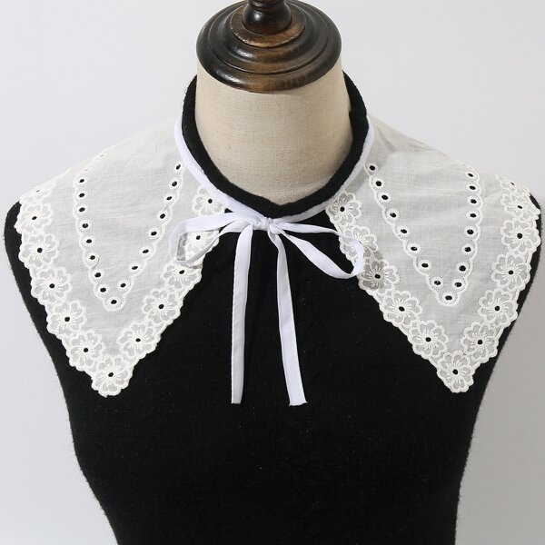 

Eyelet Embroidery Dickey Collar, White