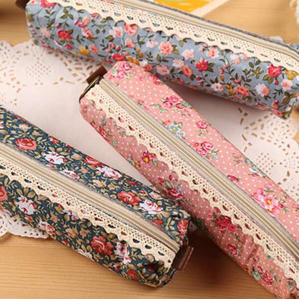 

1pc Floral Pattern Random Pencil Bag, Multicolor