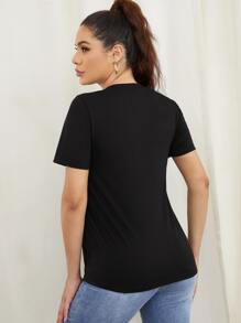 SHEIN Maternity Heart Graphic Short Sleeve Tee - Black - View 2