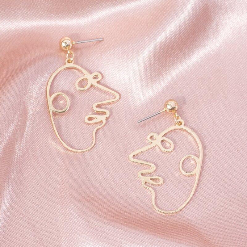 

1pair Figure Drop Earrings, Gold