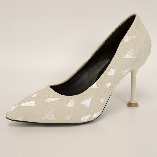 

Geometric Graphic Point Toe Courts, Beige