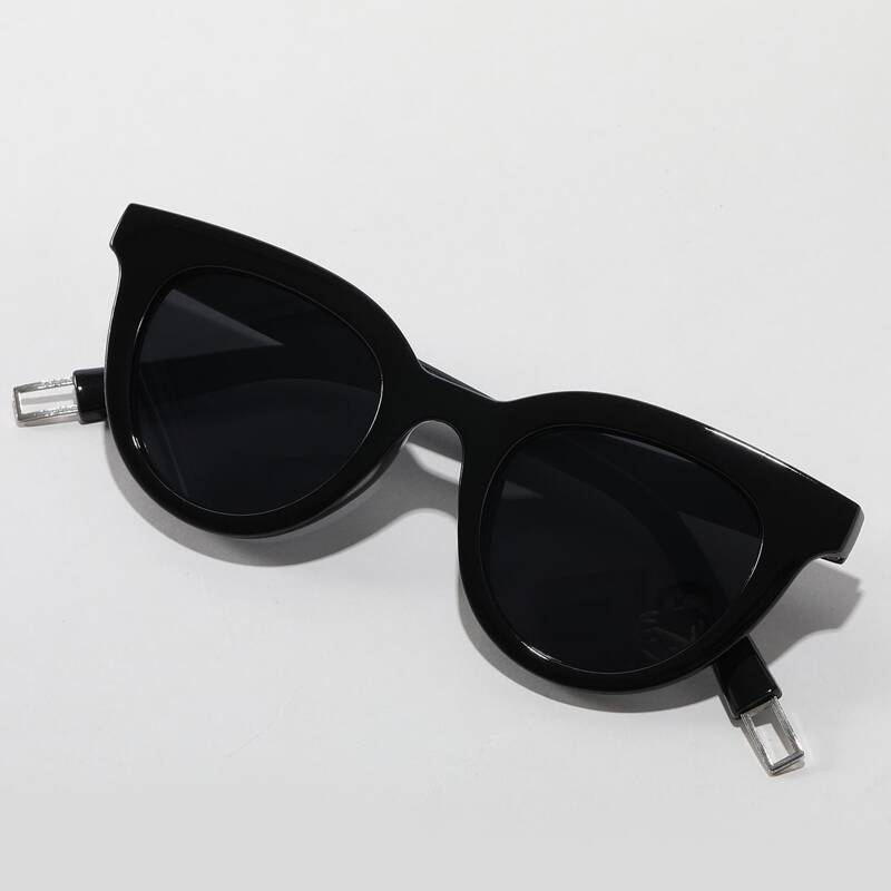 

Acrylic Frame Tinted Lens Sunglasses