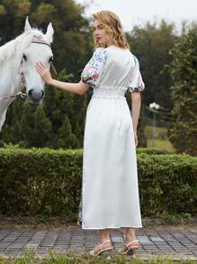 SHEIN X Dr.kholoud 1入組花卉打褶細節燈籠袖緞面洋裝