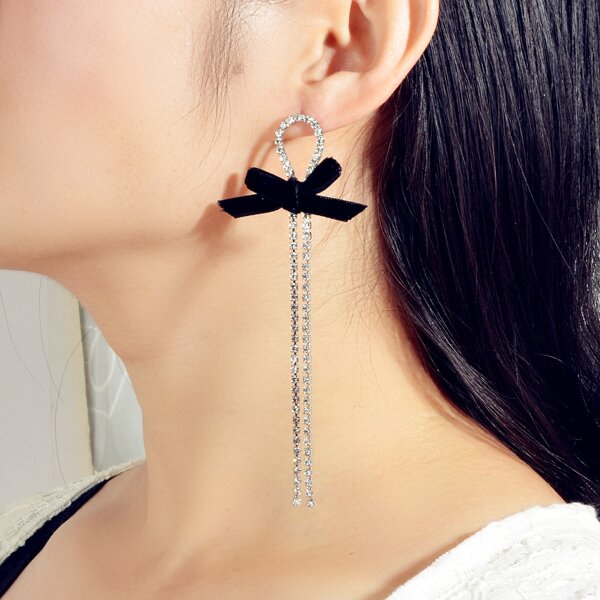 

Bow & Rhinestone Decor Drop Earrings, Silver