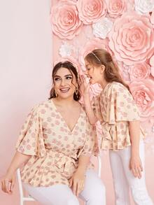 SHEIN Girls Flutter Sleeve Wrap Belted Floral Top - Multicolor - View 4
