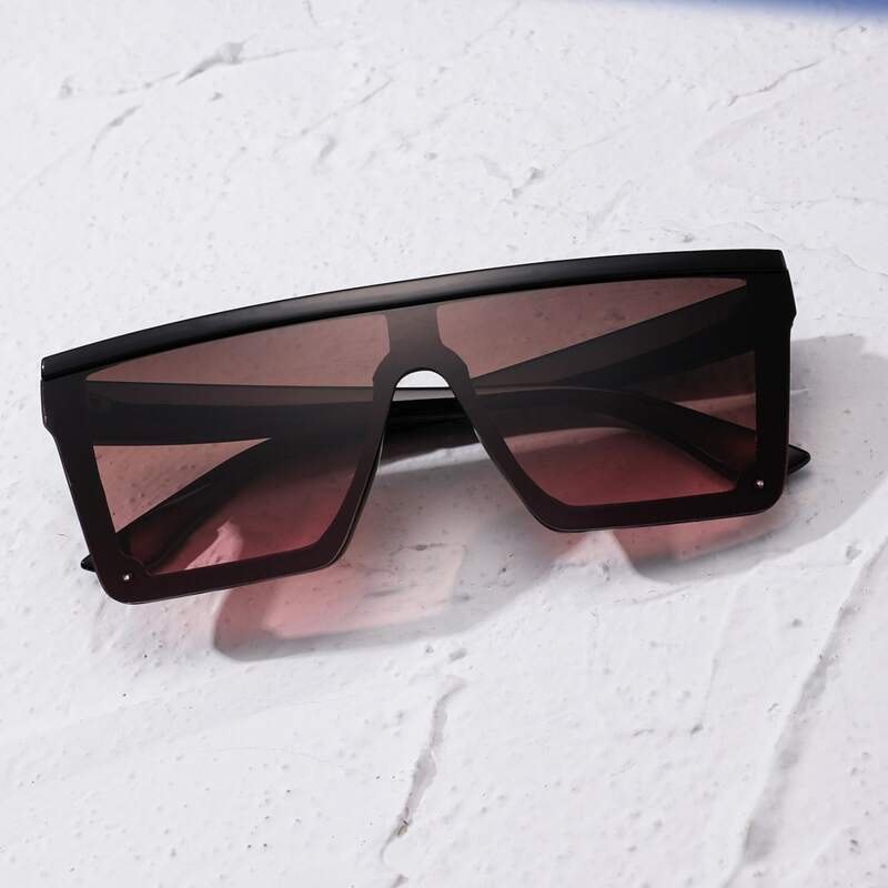 

Flat Top Sunglasses