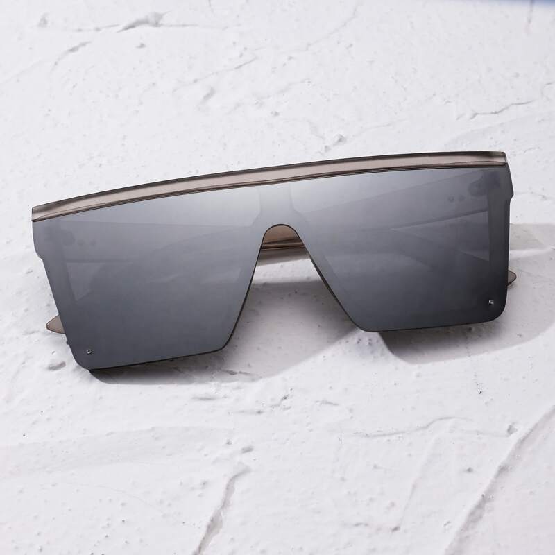 

Flat Top Sunglasses