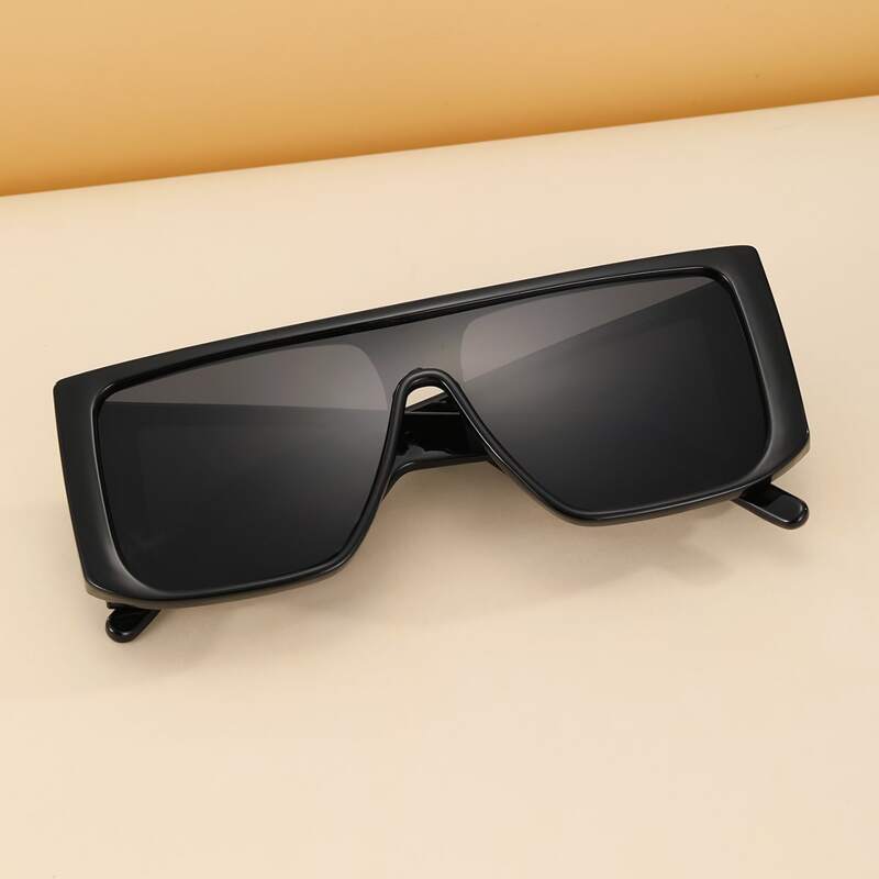 

Flat Top Sunglasses