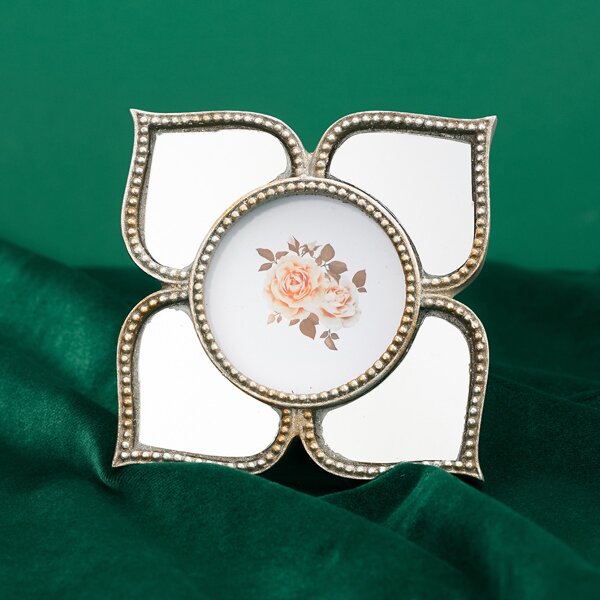

1pc Flower Shaped Photo Frame, Multicolor