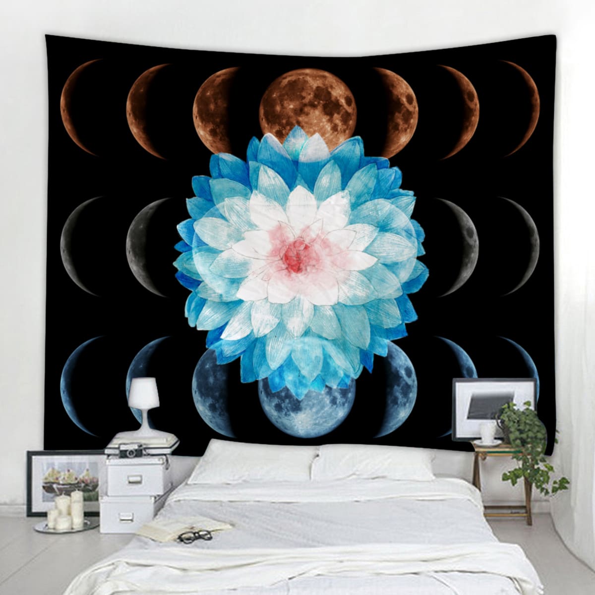 

Flower & Moon Print Tapestry, Multicolor
