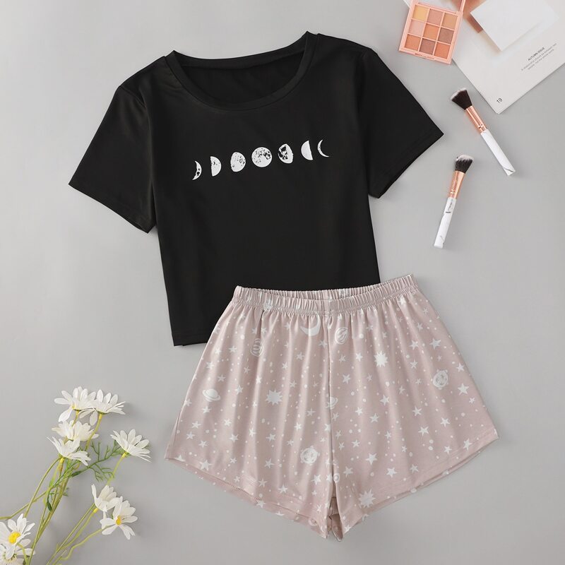 

Galaxy Print PJ Set, Multicolor
