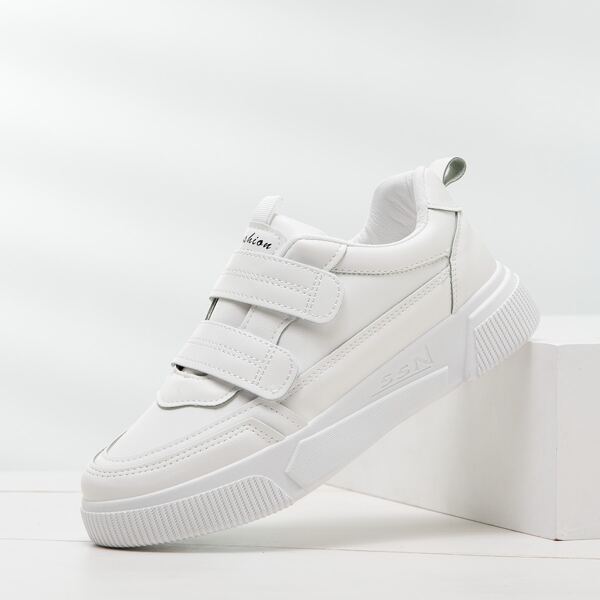

Velcro Strap Skate Shoes, White