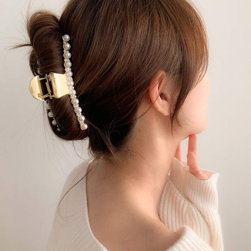 

1pc Faux Pearl Decor Hair Claw, Gold