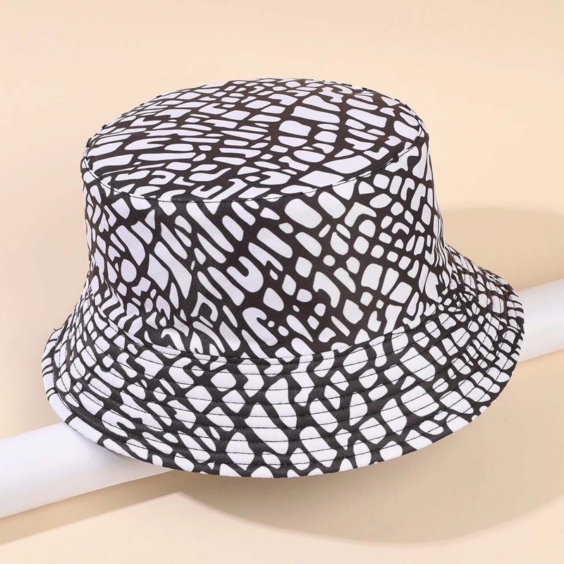 

Allover Print Bucket Hat, Black and white