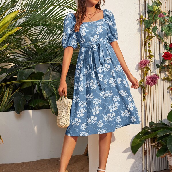 

Puff Sleeve Belted Floral Dress, Blue and white