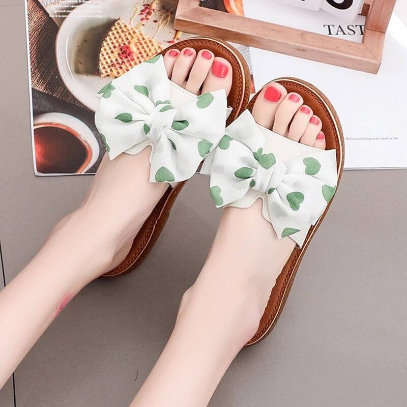 

Heart Bow Slide Sandals, White