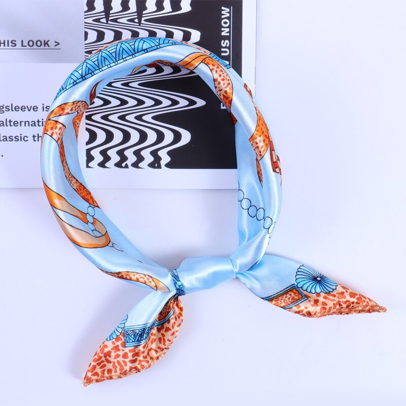 

Graphic Print Scarf, Multicolor