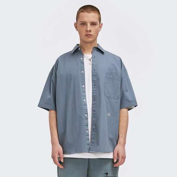 

Men Drop Shoulder Pocket Front Patch Detail Shirt, Dusty blue