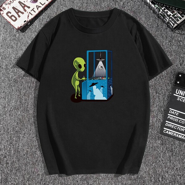 

Men Alien Print Tee, Black