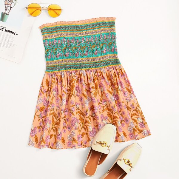 

Plus Floral Shirred Ruffle Hem Tube Top, Multicolor