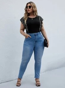 SHEIN LUNE Plus Contrast Sleeve Ditsy Floral Tee - Black - View 5