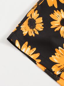 SHEIN Rib-knit Bandeau Crop Top & Belted Sunflower Shorts Set - Multicolor - View 4