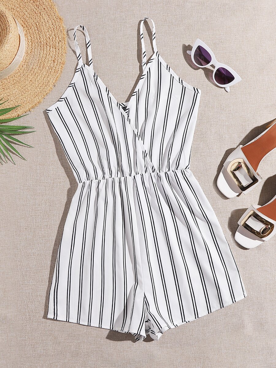 SHEIN رومبير كامي بعنق متداخل مخطط