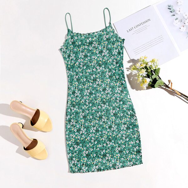

Ditsy Floral Lettuce Trim Bodycon Dress, Multicolor
