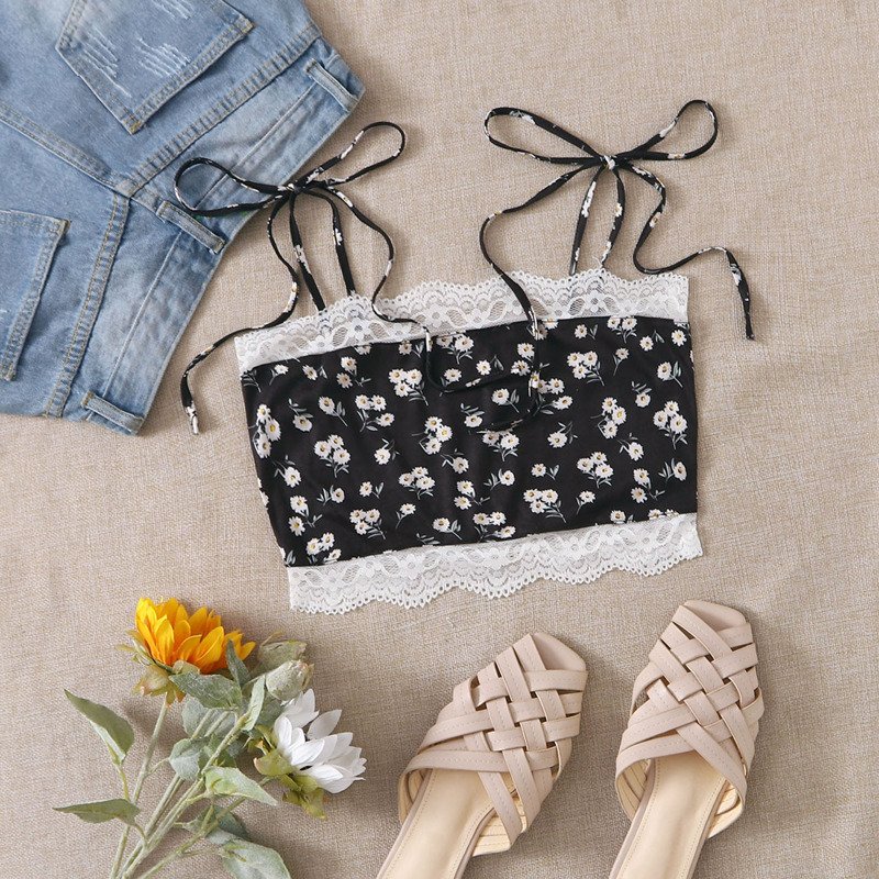 

Lace Trim Ditsy Floral Cami Top, Multicolor