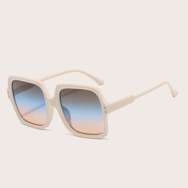 

Square Frame Sunglasses