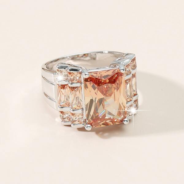 

Zircon Decor Ring, Champagne