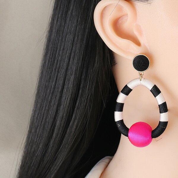 

Colorblock Geometric Earrings, Multicolor