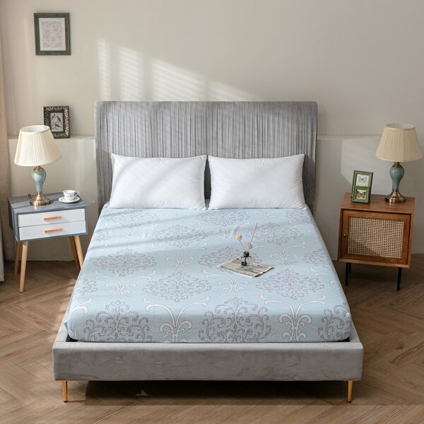 

Graphic Print Fitted Sheet, Multicolor