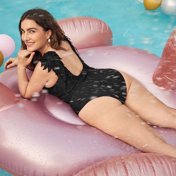 

Plus Applique Back One Piece Swimsuit, Black
