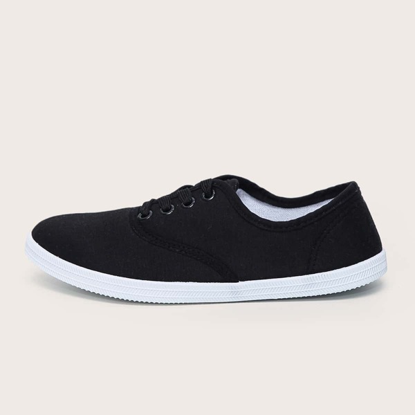 

Low Top Canvas Shoes, Black