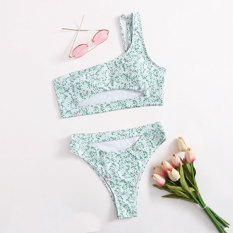 

Ditsy Floral Cut Out One Shoulder Bikini Swimsuit, Multicolor