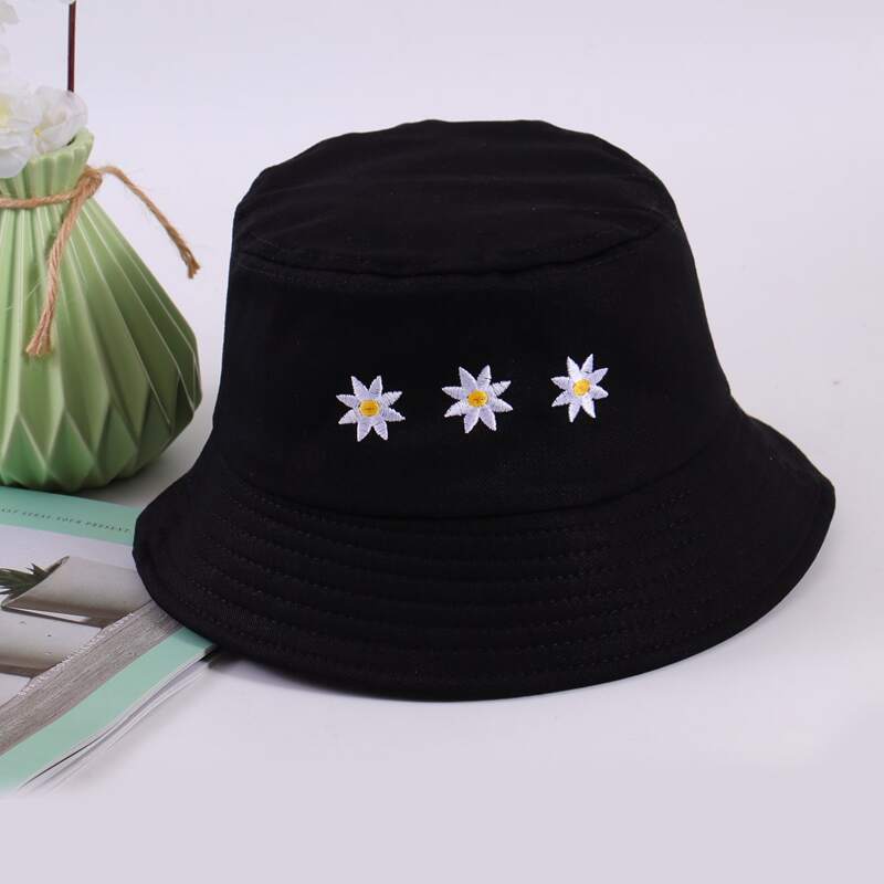 

Flower Embroidery Bucket Hat, Black