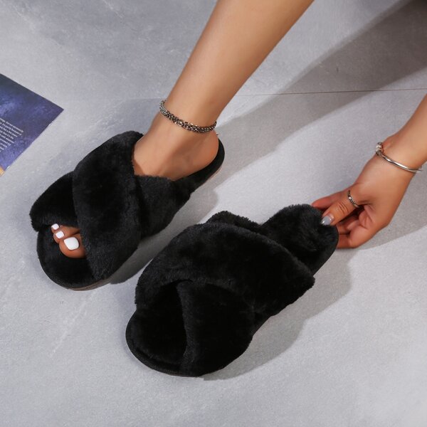 

Criss Cross Fluffy Slippers, Black