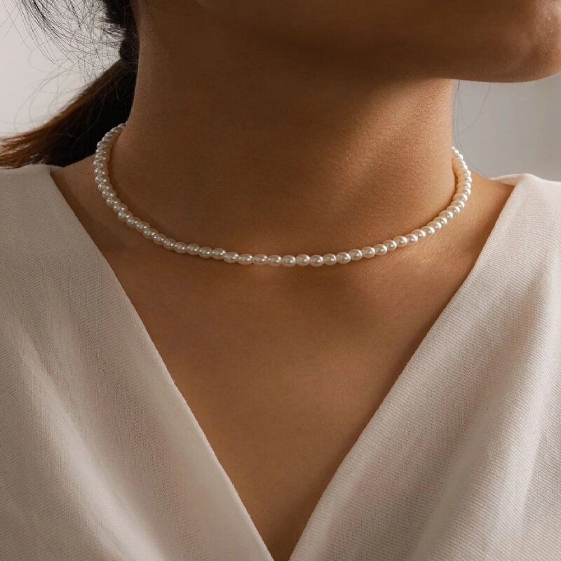 

1pc Faux Pearl Beaded Choker, White
