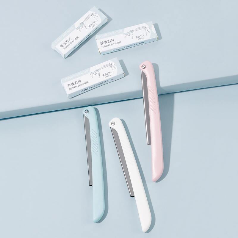 

1pc Random Color Foldable Eyebrow Trimming Knife & 5pcs Blade, Multicolor