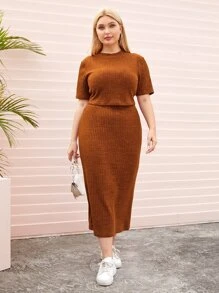 SHEIN Essnce Plus Rib-knit Top & Skirt Set - Brown - View 1
