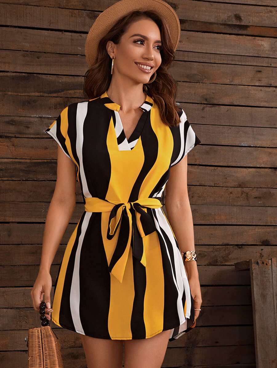 Vestido con cinturón de color combinado cortado V - Multicolor - Ver 1