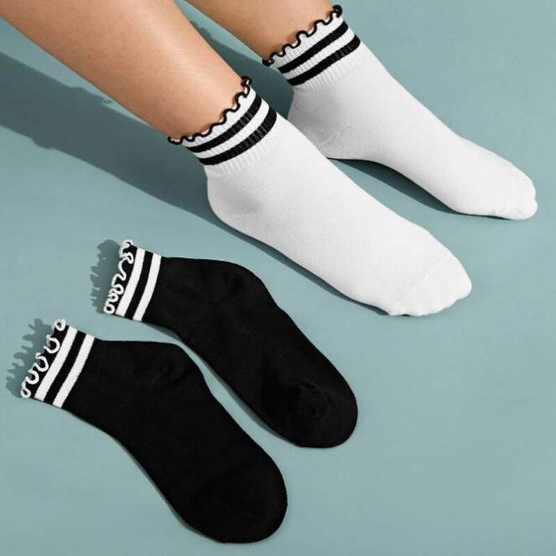 

2pairs Striped Ankle Socks, Black and white