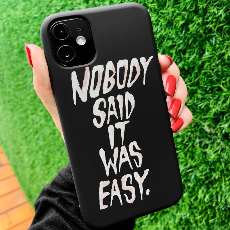 

Slogan Graphic Phone Case, Black