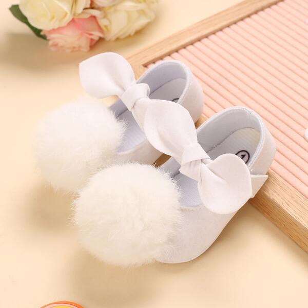 

Baby Girl Pom Pom & Bow Decor Flats, White